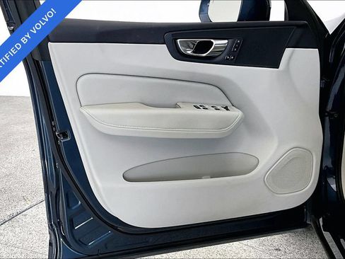 Used 2023 Volvo XC60 B5 Plus w/ Protection Package Premier FWD image 20