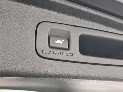 Certified 2023 Honda CR-V EX-L image 11