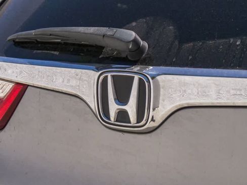 Used 2018 Honda CR-V Touring image 11