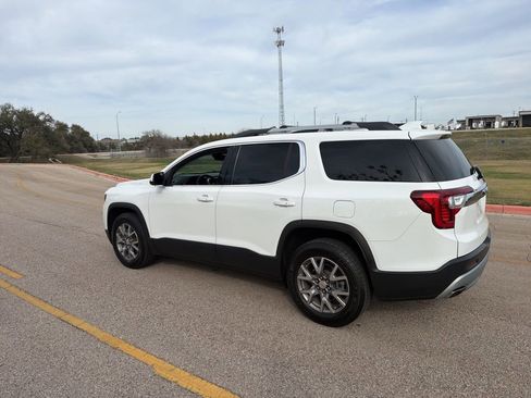 Used 2021 GMC Acadia SLT w/ Technology Package image 4
