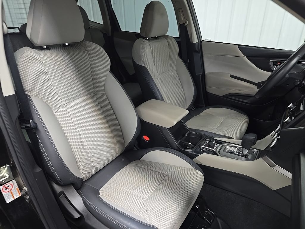 Used 2020 Subaru Forester Premium AWD/4WD image 15
