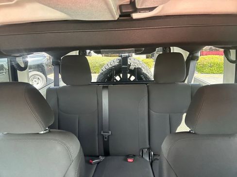 Used 2017 Jeep Wrangler Unlimited Sport w/ Quick Order Package 24S image 26