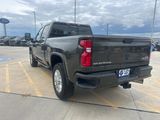 Used 2022 Chevrolet Silverado 2500 High Country w/ Safety Package II image 5
