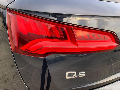 Used 2019 Audi Q5 2.0T Premium Plus w/ Premium Plus Package image 27