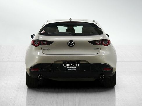Used 2022 MAZDA MAZDA3 s image 4