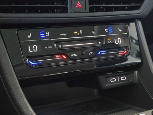 New 2026 Volkswagen Jetta SEL FWD image 28