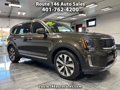 Used 2020 Kia Telluride S w/ S 8 Passenger Seating Package