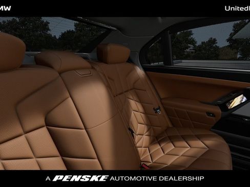 New 2027 BMW i7 xDrive50 w/ Executive Package AWD/4WD image 12