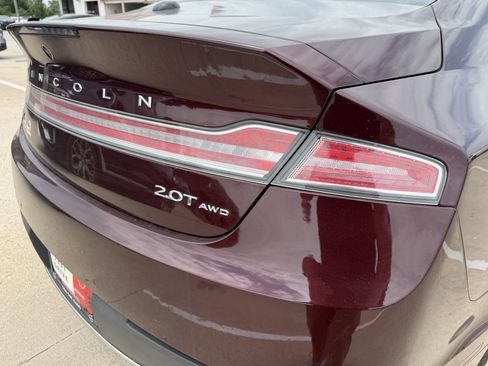 Used 2018 Lincoln MKZ Select w/ Technology Package AWD/4WD image 28