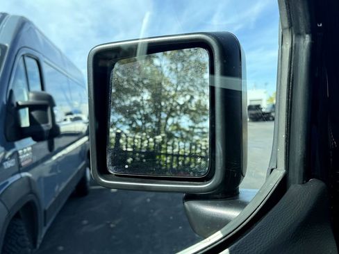 Used 2022 Jeep Gladiator Overland w/ Popular Equipment Package image 11