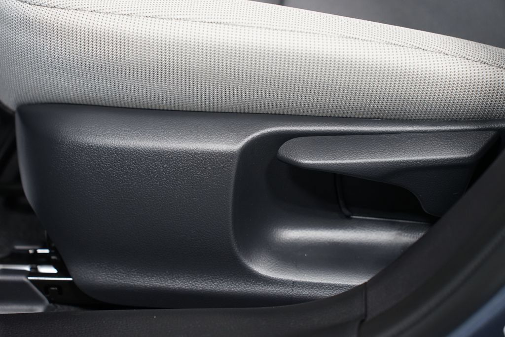 New 2026 Toyota Corolla LE FWD image 31