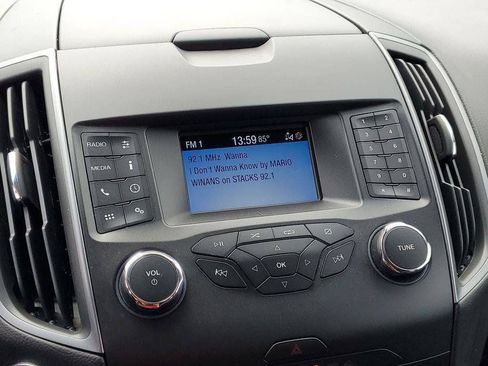Used 2019 Ford Edge SE AWD/4WD image 14