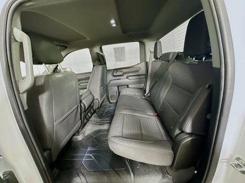 Used 2023 Chevrolet Silverado 1500 LT image 26