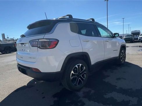 Used 2022 Jeep Compass Limited image 8