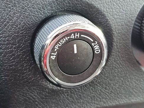 Used 2021 Toyota Sequoia Platinum image 11