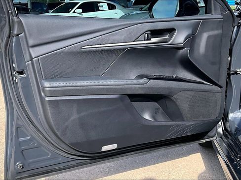 Used 2025 Toyota Camry XSE FWD image 19