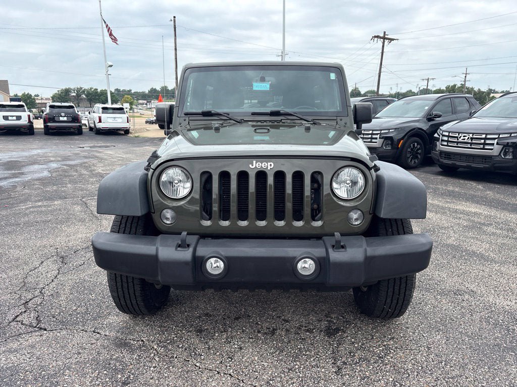 Used 2015 Jeep Wrangler Unlimited Sport w/ Quick Order Package 24S AWD/4WD image 3