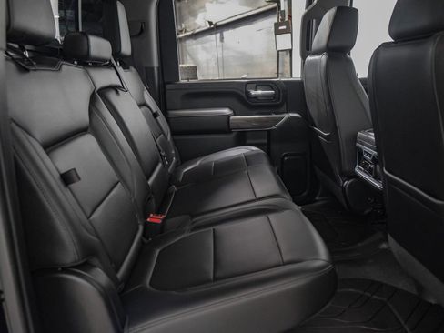 Used 2020 Chevrolet Silverado 2500 LTZ w/ LTZ Plus Package image 36