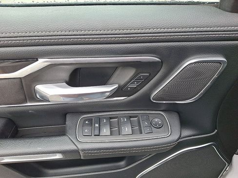 Used 2022 RAM 1500 Laramie AWD/4WD image 39