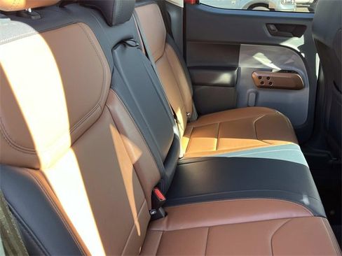 Used 2022 Ford Maverick Lariat w/ Equipment Group 500A Standard image 22