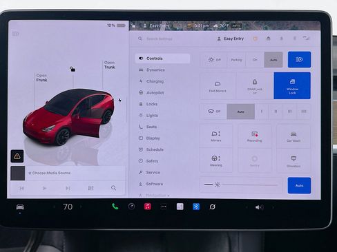 Used 2023 Tesla Model Y Long Range image 25