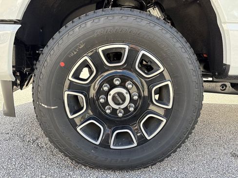 New 2026 Ford F350 Platinum image 12