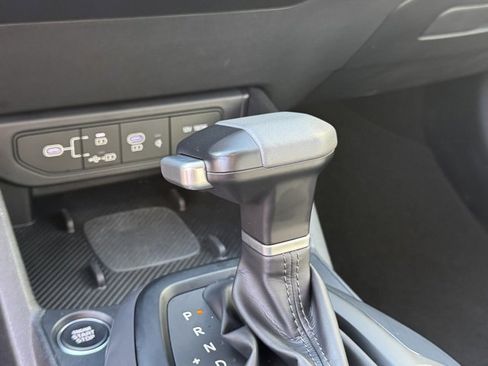 Certified 2025 Kia K4 EX image 24