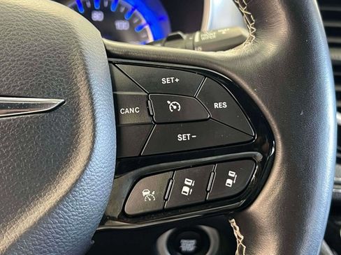 Certified 2021 Chrysler Pacifica Touring-L w/ S Appearance Package FWD image 21