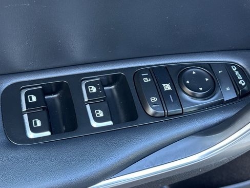 Used 2021 Kia Stinger GT1 image 17