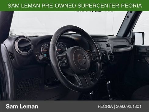 Used 2015 Jeep Wrangler Unlimited Sport w/ Quick Order Package 24S AWD/4WD image 9