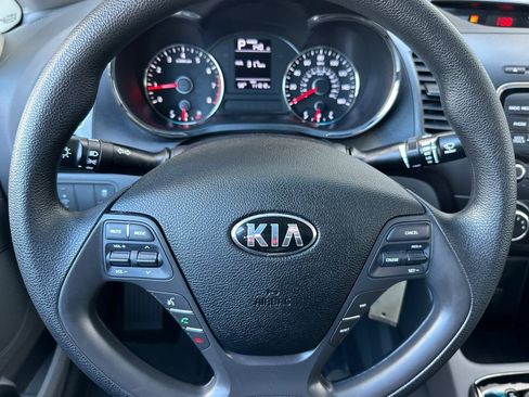 Used 2018 Kia Forte LX FWD image 22