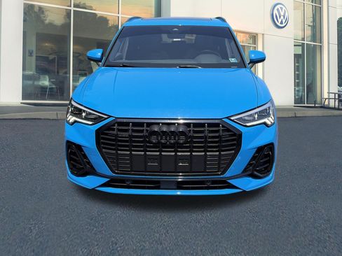 Used 2022 Audi Q3 2.0T Premium Plus AWD/4WD image 2