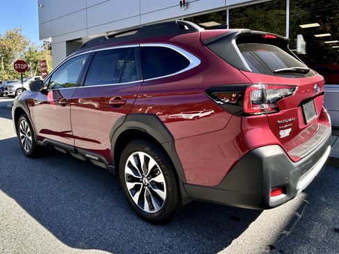 Used 2024 Subaru Outback Limited image 7