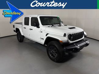 New 2026 Jeep Gladiator Sport AWD/4WD video 1