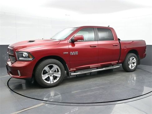 Used 2014 RAM 1500 Sport w/ Convenience Group image 4
