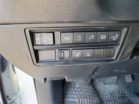 Used 2023 Toyota Tundra SR5 image 21