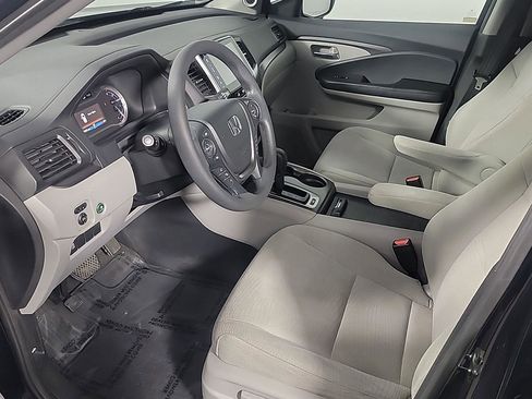 Certified 2017 Honda Pilot EX image 19