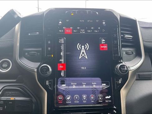 Used 2020 RAM 2500 Laramie image 6