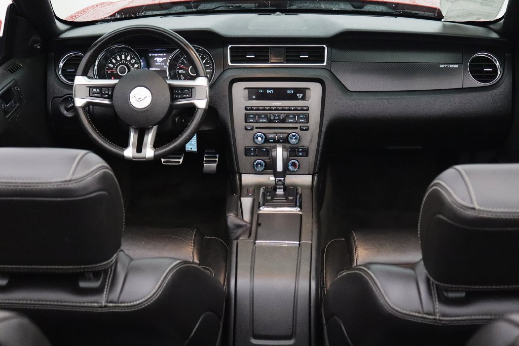 Used 2014 Ford Mustang GT Premium w/ Equipment Group 402A RWD image 17