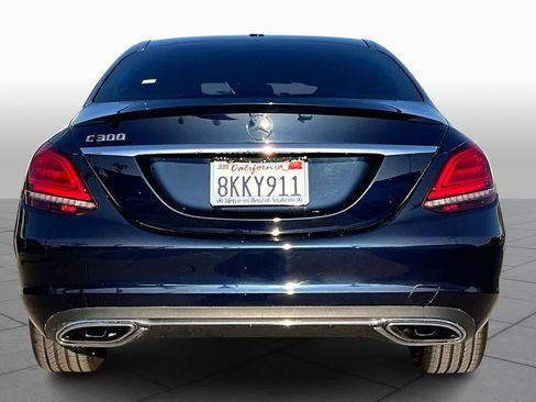 Used 2019 Mercedes-Benz C 300 Sedan image 4
