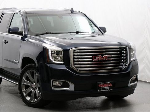 Used 2018 GMC Yukon SLE w/ Convenience Package image 2