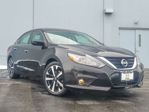 Used 2018 Nissan Altima 2.5 SR image 1