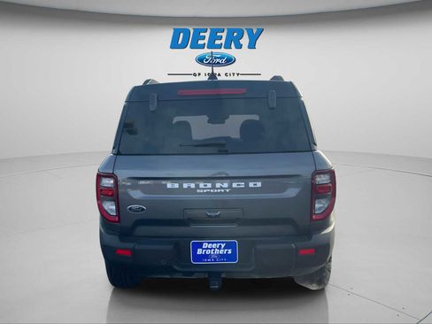Used 2025 Ford Bronco Sport Badlands image 4