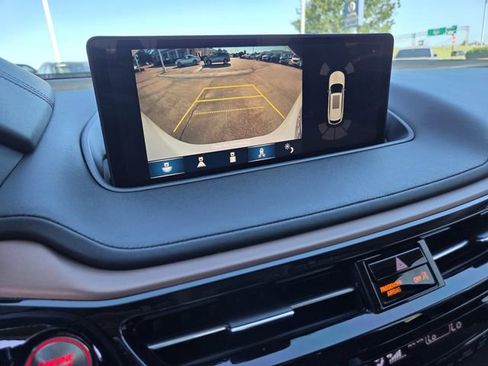 Certified 2022 Acura MDX FWD w/ Technology Package image 12