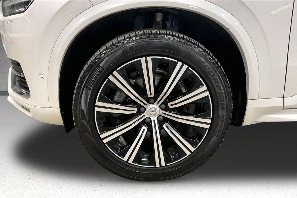 Certified 2025 Volvo XC90 B6 Plus w/ Protection Package Premier AWD/4WD image 36
