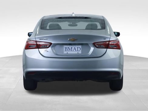 Used 2022 Chevrolet Malibu LT FWD image 10