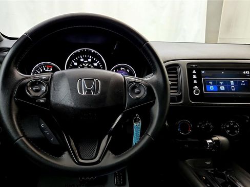 Used 2019 Honda HR-V Sport image 27