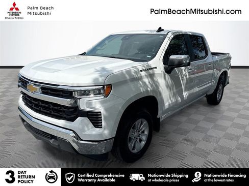 Used 2025 Chevrolet Silverado 1500 LT image 1