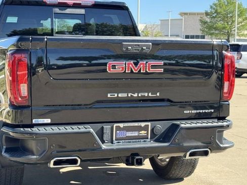 Used 2022 GMC Sierra 1500 Denali AWD/4WD image 8