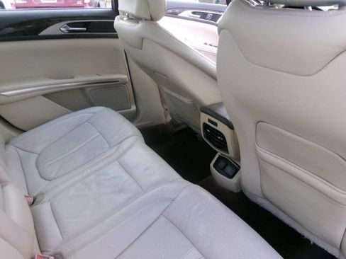 Used 2015 Lincoln MKZ w/ Equipment Group 102A Reserve image 20